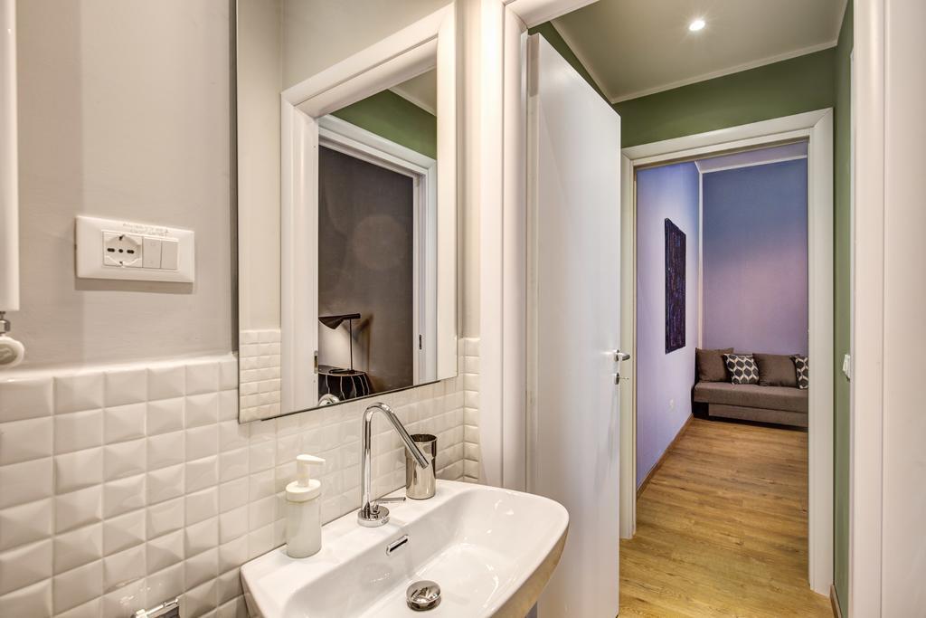Downtown Srl - Cinque Terre Stylish Apartment La Spezia Exterior photo